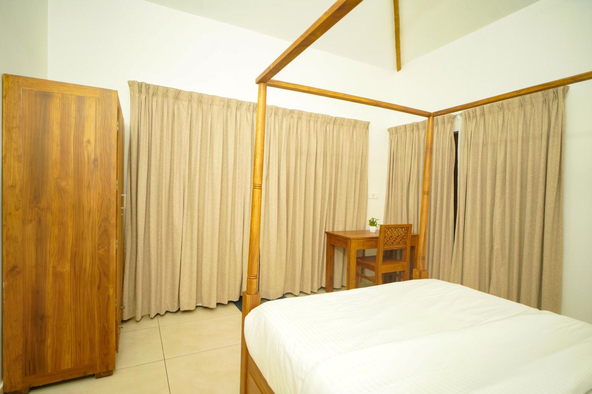 Nila Paithal Villa Paithalmala Bagian luar foto