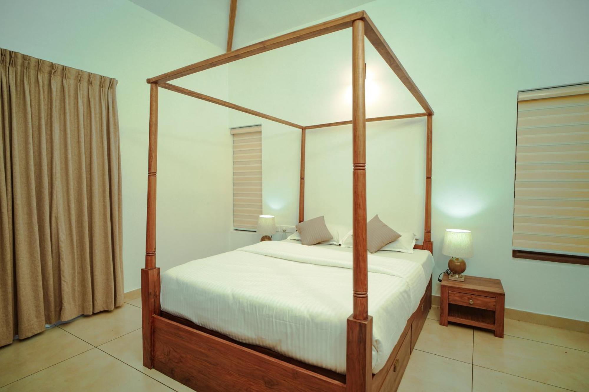 Nila Paithal Villa Paithalmala Bagian luar foto